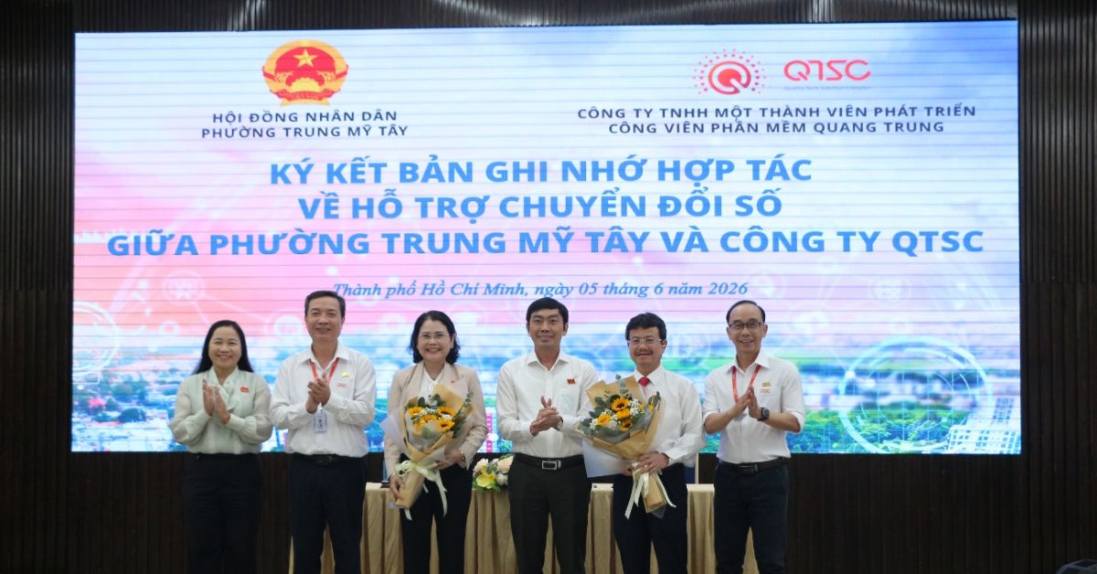 Trung My Tay Ward and QTSC strengthen cooperation to promote digital ...