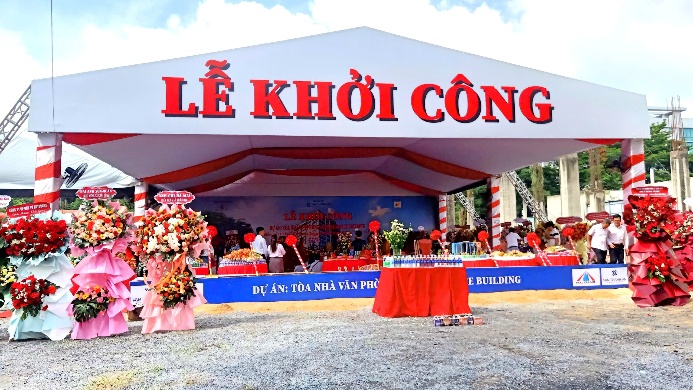 Lễ khởi công dự án Tòa nhà văn phòng Sunrise Office Building tại Lô 18, Khu Công viên phần mềm Quang Trung