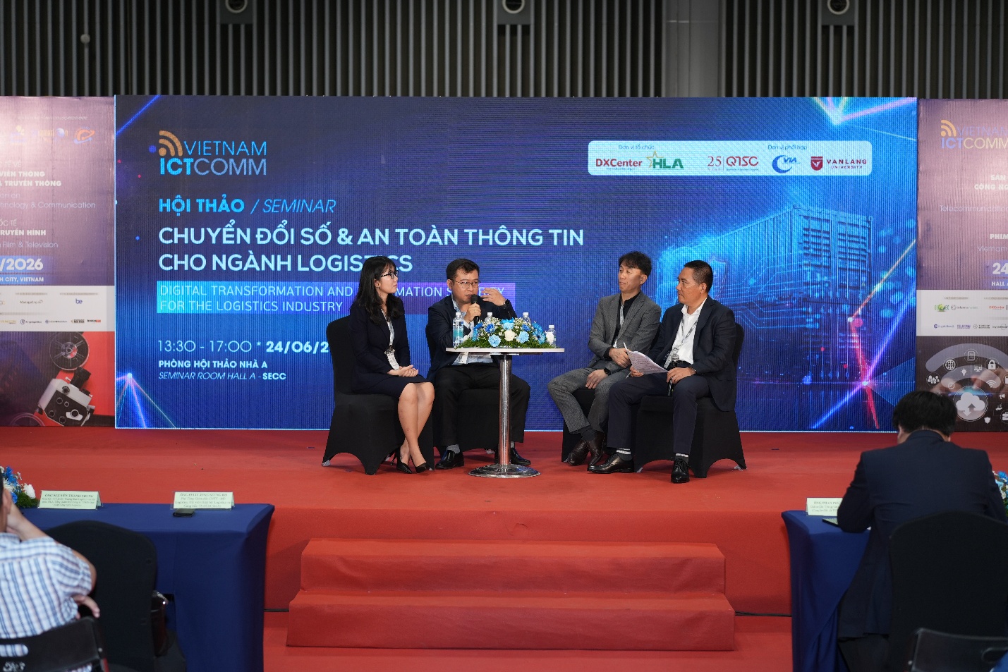 Ông Nguyễn Thanh Lâm – Trưởng Trung tâm An ninh mạng QTSC với tham luận “Giải pháp An toàn thông tin cho Logistics số” và tham gia phiên tọa đàm tại hội thảo “Chuyển đổi số và An toàn thông tin trong ngành Logistics”