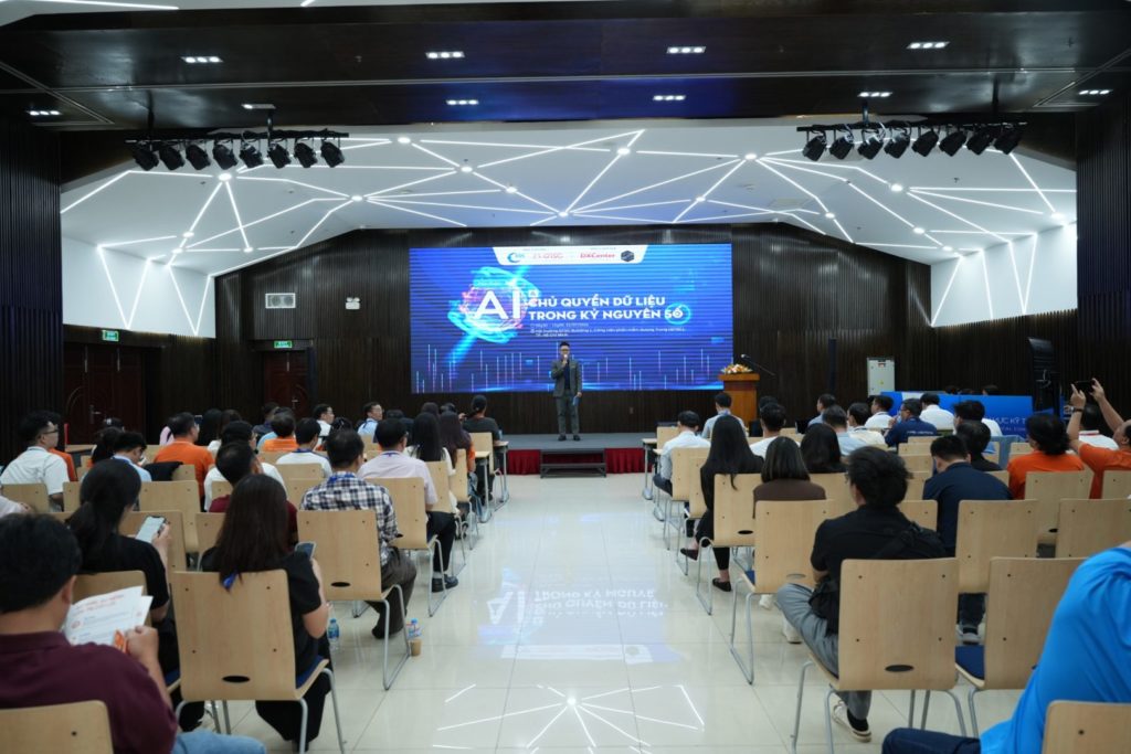 Một số hình ảnh tại chương trình:
