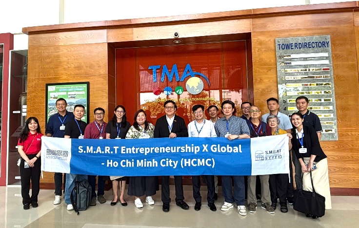 Tham quan Tập đoàn công nghệ TMA