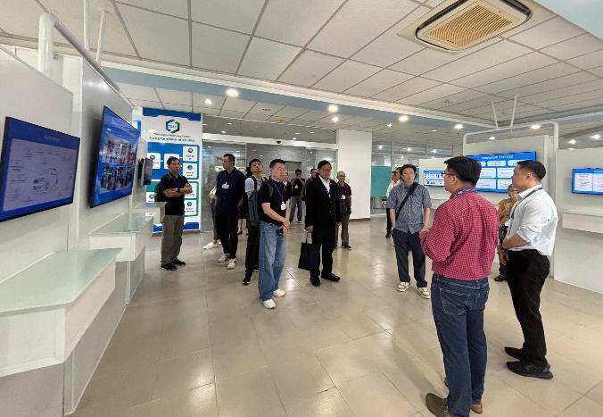 Tham quan Tập đoàn công nghệ TMA