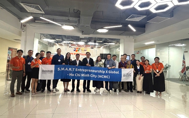 Tham quan Trường Cao đẳng FPT Polytechnic