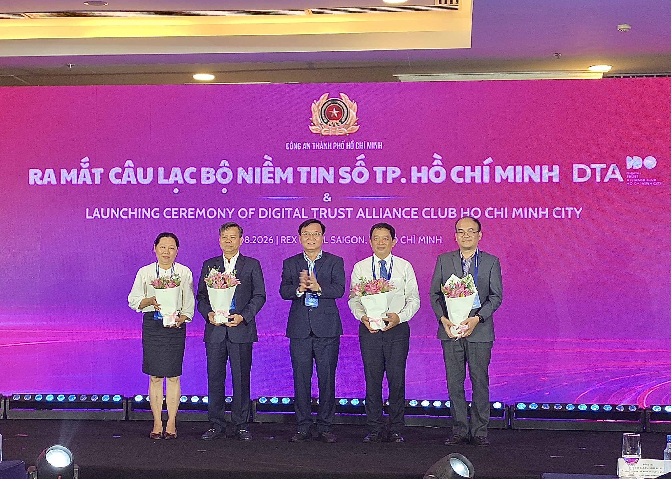 Ra mắt CLB Niềm Tin Số TP.HCM