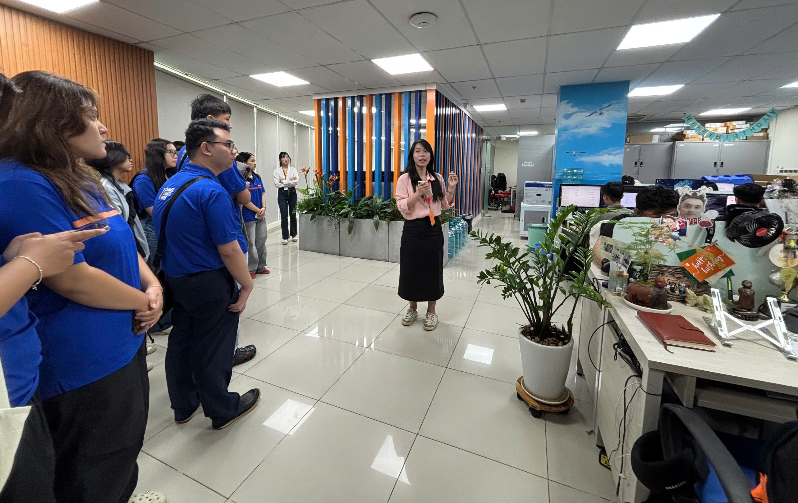 Tham quan công ty Larion và Concentrix